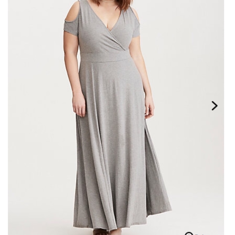 Torrid size 2 cold shoulder maxi dress